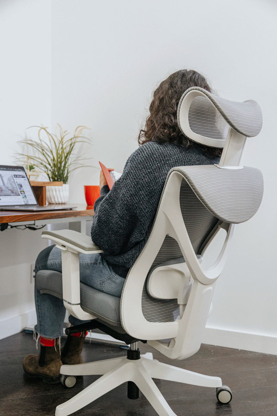 Boost Productivity The Importance of Ergonomics in Office Furniture